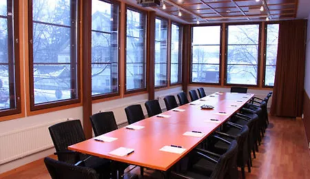 Hotel Laehde 3*